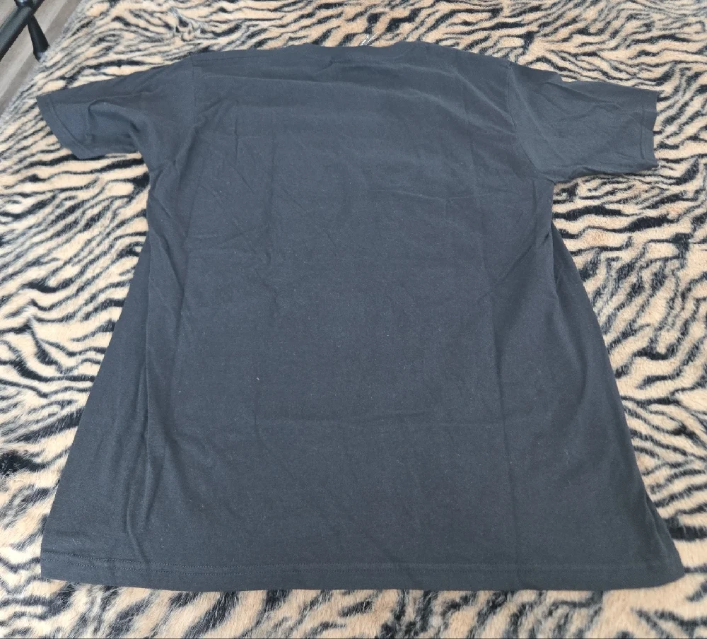 Hot Topic Black and Yellow Korn Tee - Picture 3 of 3